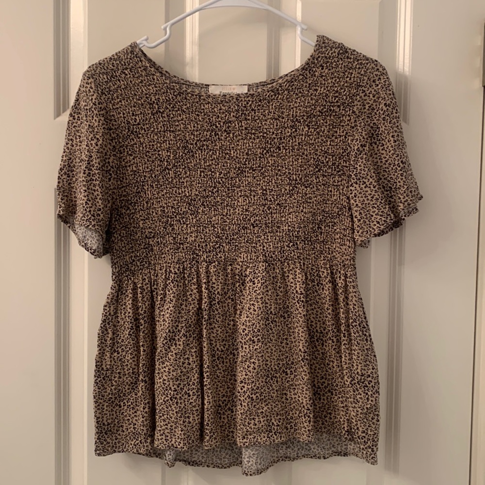 Urban Romantics - Leopard print shirt